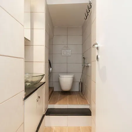 5min Acquario - Centro Apartment