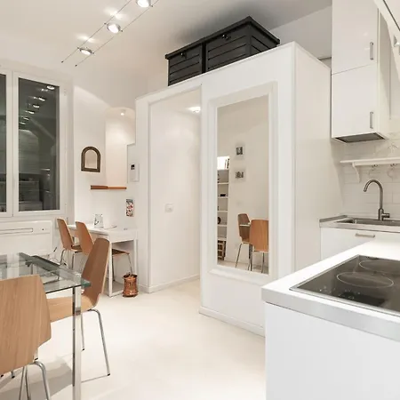 Apartment 5min Acquario - Centro